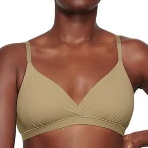 Skims Fits Everybody Crossover Triangle Bralette